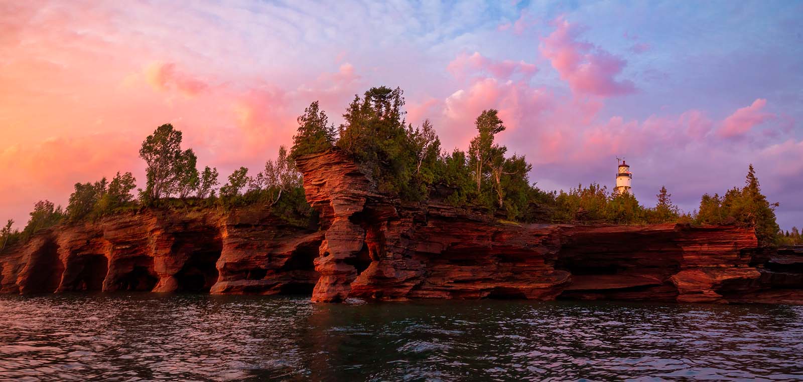 devil's island lighthouse in the apostle islands national lakeshore